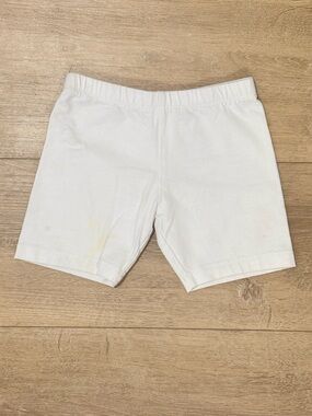 ⭐ 5/$20⭐️ The Children's Place White Shorts 3T - PLAY CONDITION